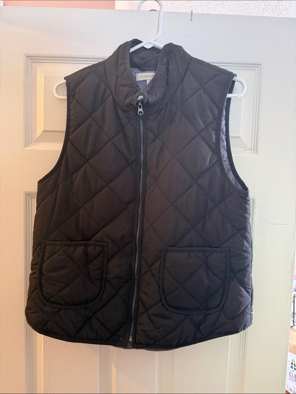 41 Hawthorn Quilted Vest in Black